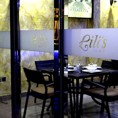 Gramo Suites Nairobi Ngoại thất bức ảnh