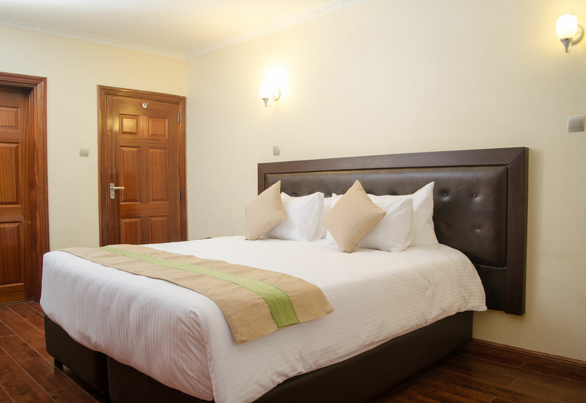 Gramo Suites Nairobi Ngoại thất bức ảnh
